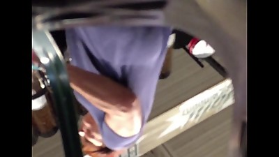 Quick Milf Upskirt