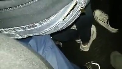 ENCOXCADA TALLANDO PENE ENTRE TUS NALGAS