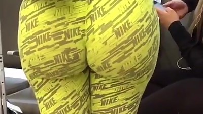 AIRPORT BOOTY